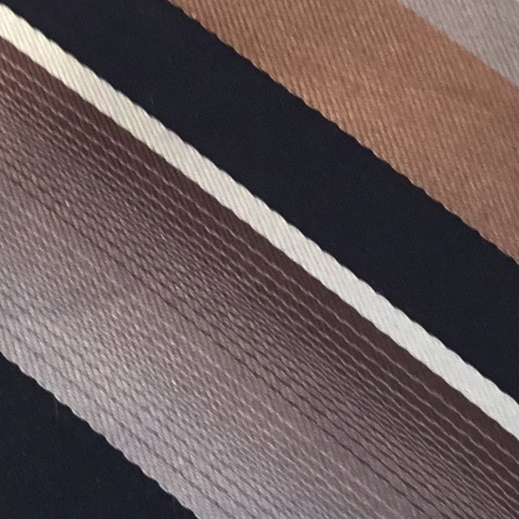 BURMA BIBAS SILK TIE - Picture 2 of 7